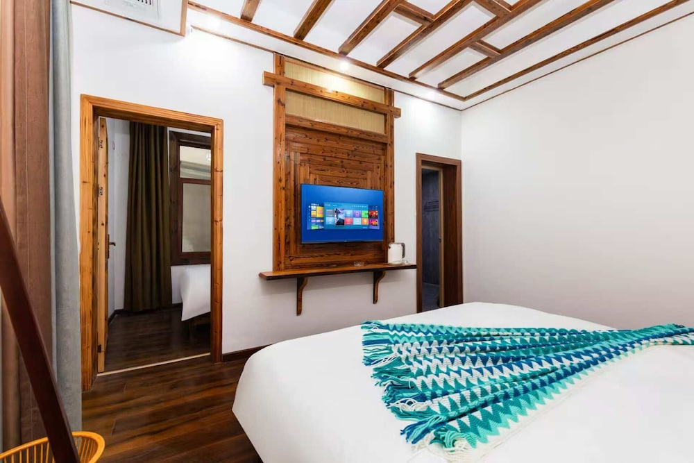 Hotel California Zhangjiajie 18/50