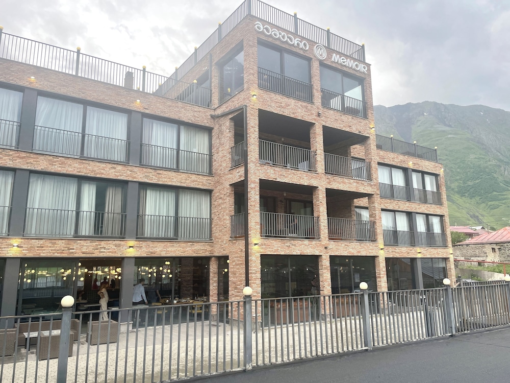 Hotel Memoir Kazbegi 4/50