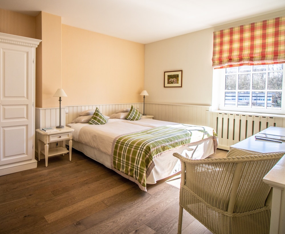 Strandhotel Glucksburg 11/50