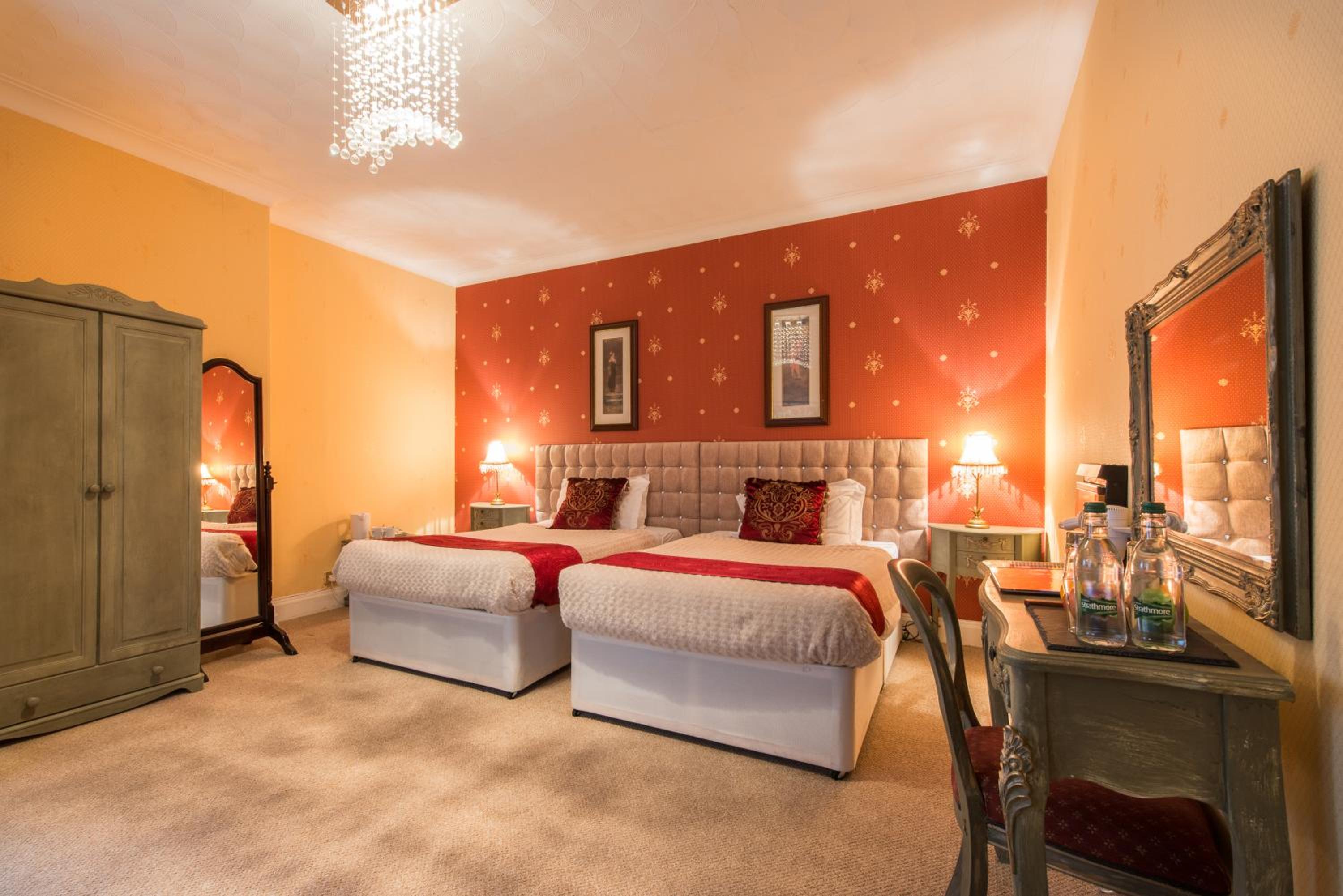 Maenan Abbey Hotel 10/44