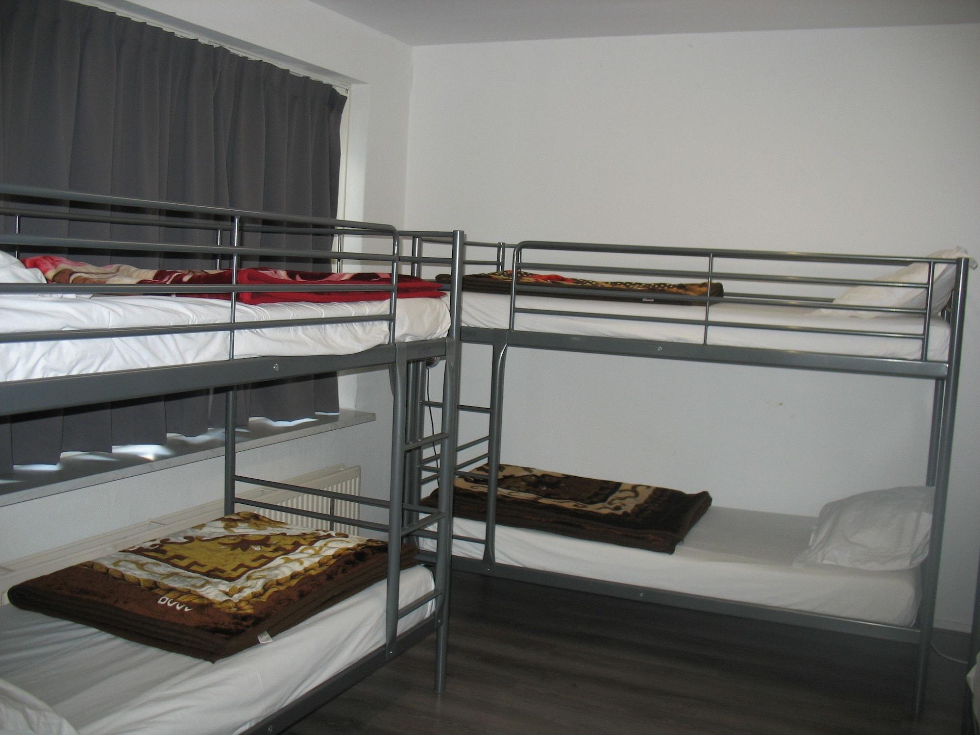 Room at Guest House Amsterdam, AMSTERDAM