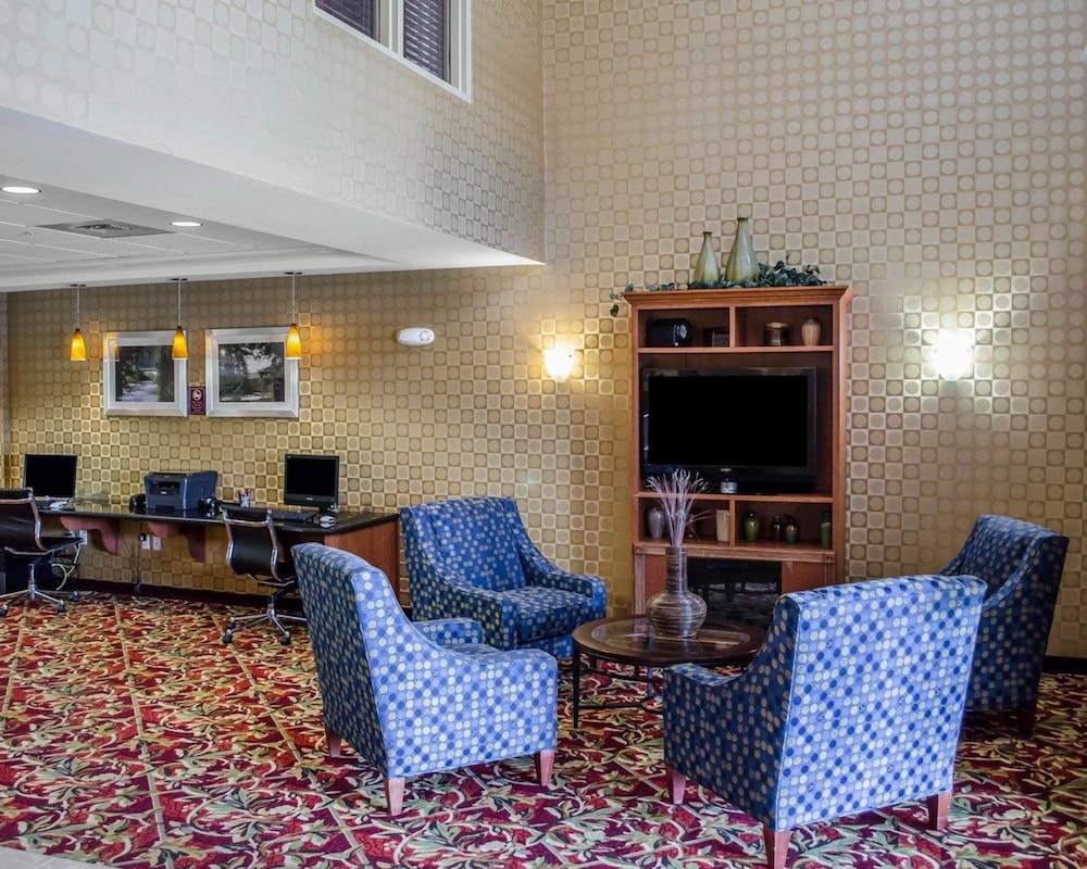 Comfort Suites Hummelstown Hershey 24/40