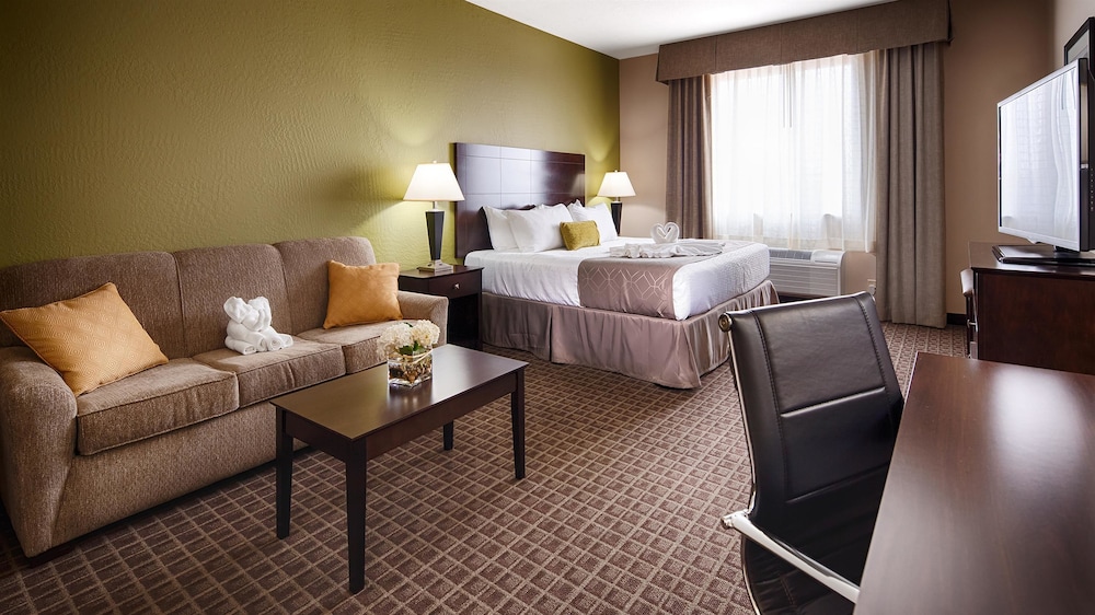Best Western Plus Havre Inn & Suites 43/57