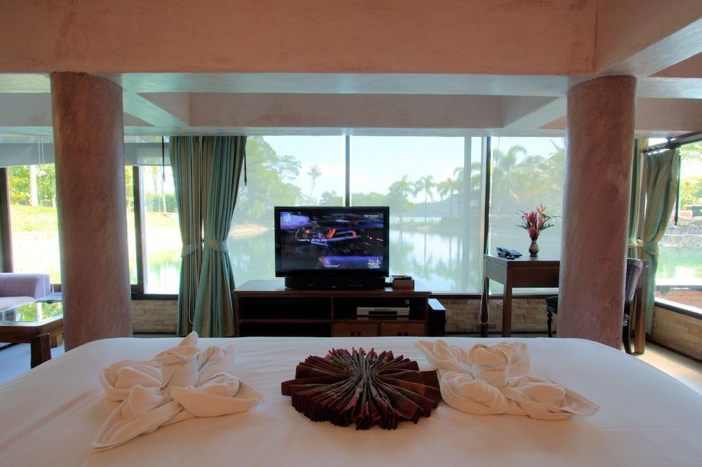 PARAMA KOH CHANG 24/77
