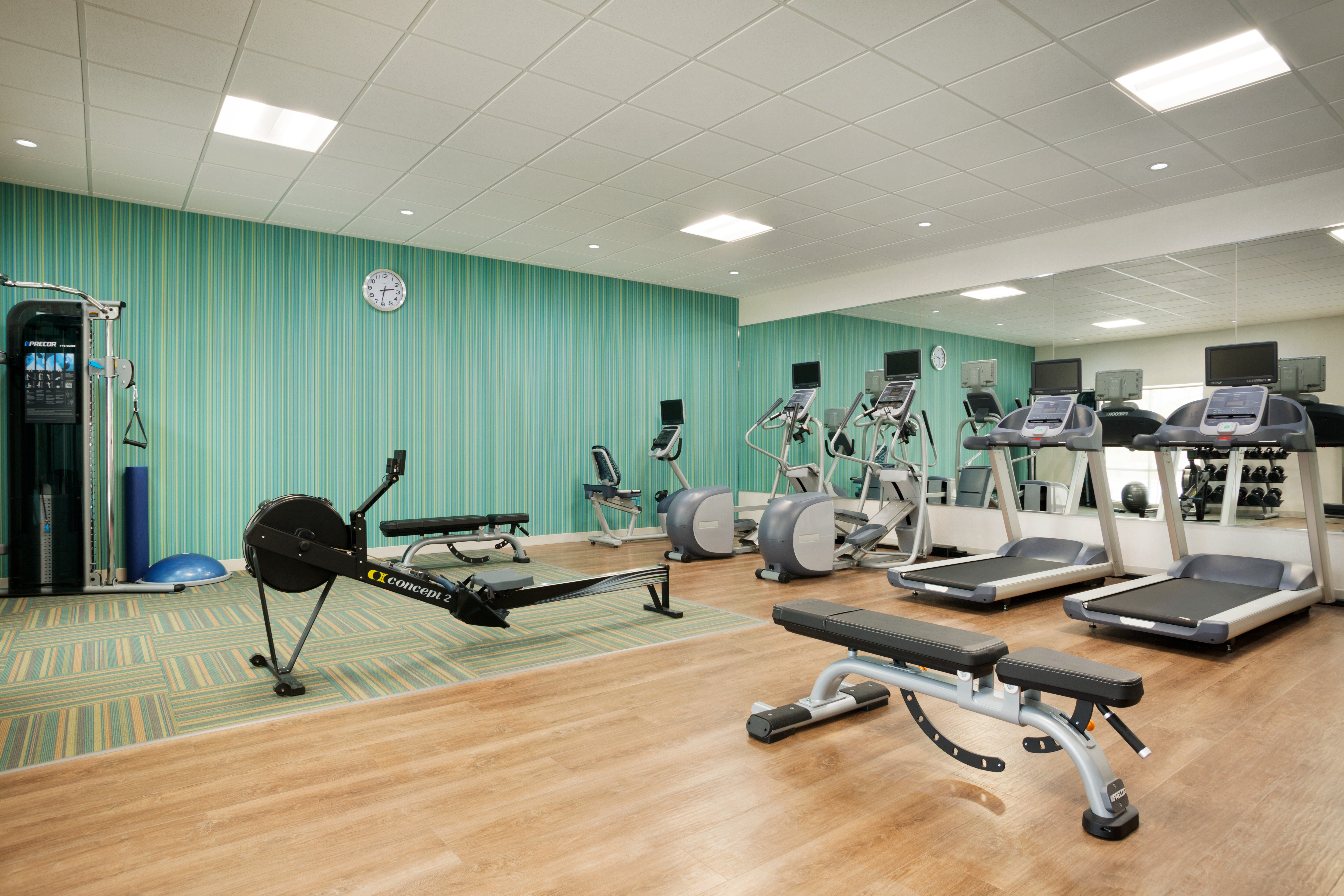 Holiday Inn Express & Suites Mcallen - Medical Center Area 37/54