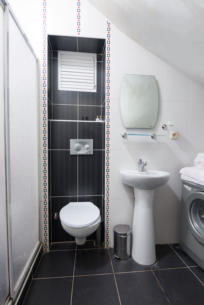 Element Suites 13/65