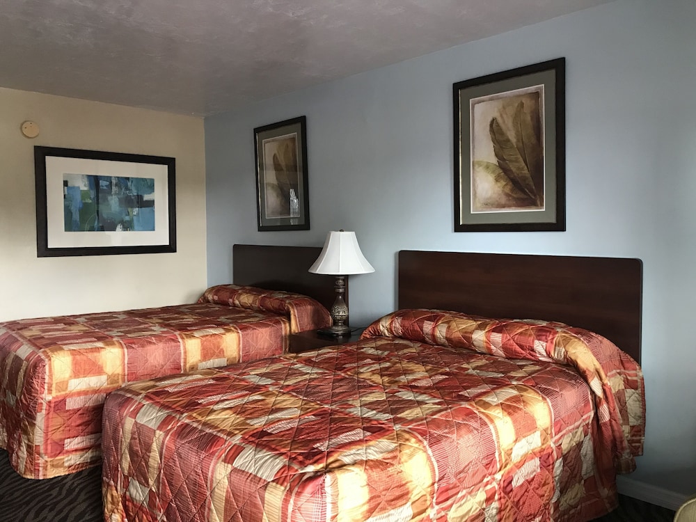 Immokalee Inn 6/26