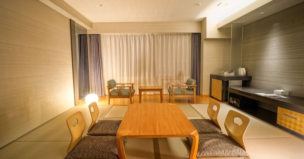 Fuji Marriott Hotel Lake Yamanaka 39/53