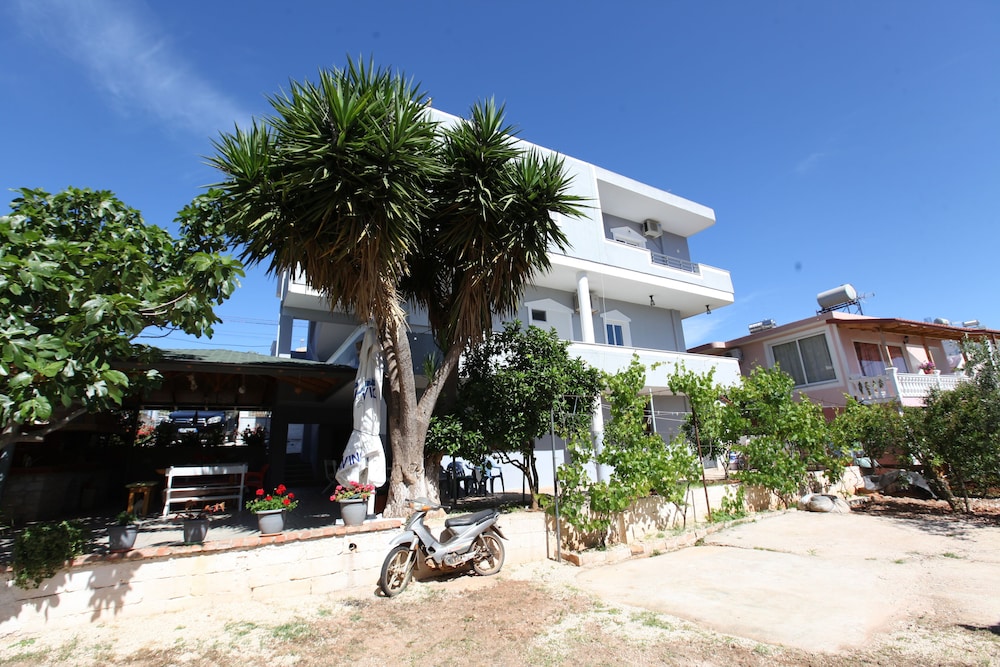 Vila Enea 35/44