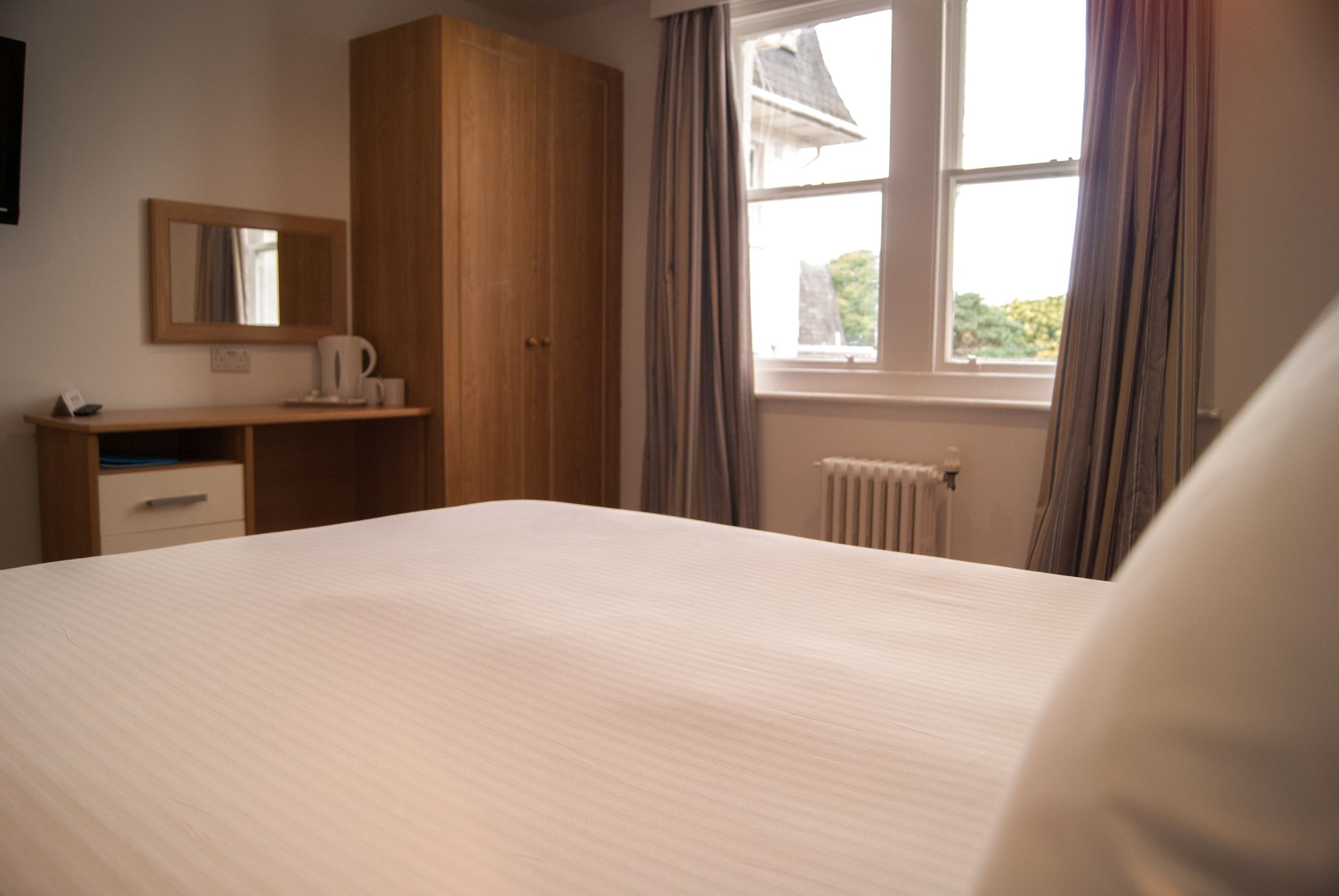 ECONOMY, DOUBLE BED