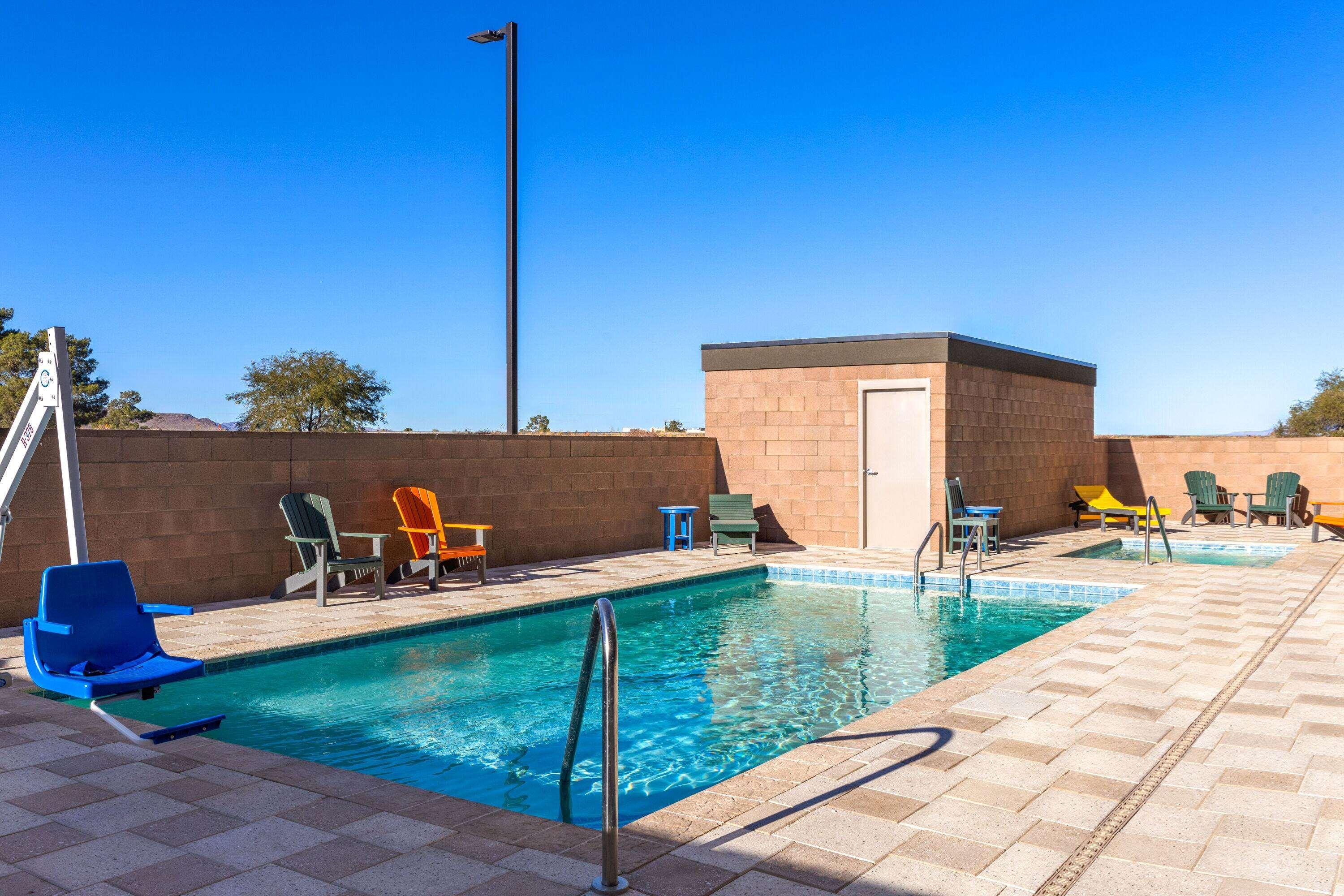 Wingate by Wyndham Kingman 38/47