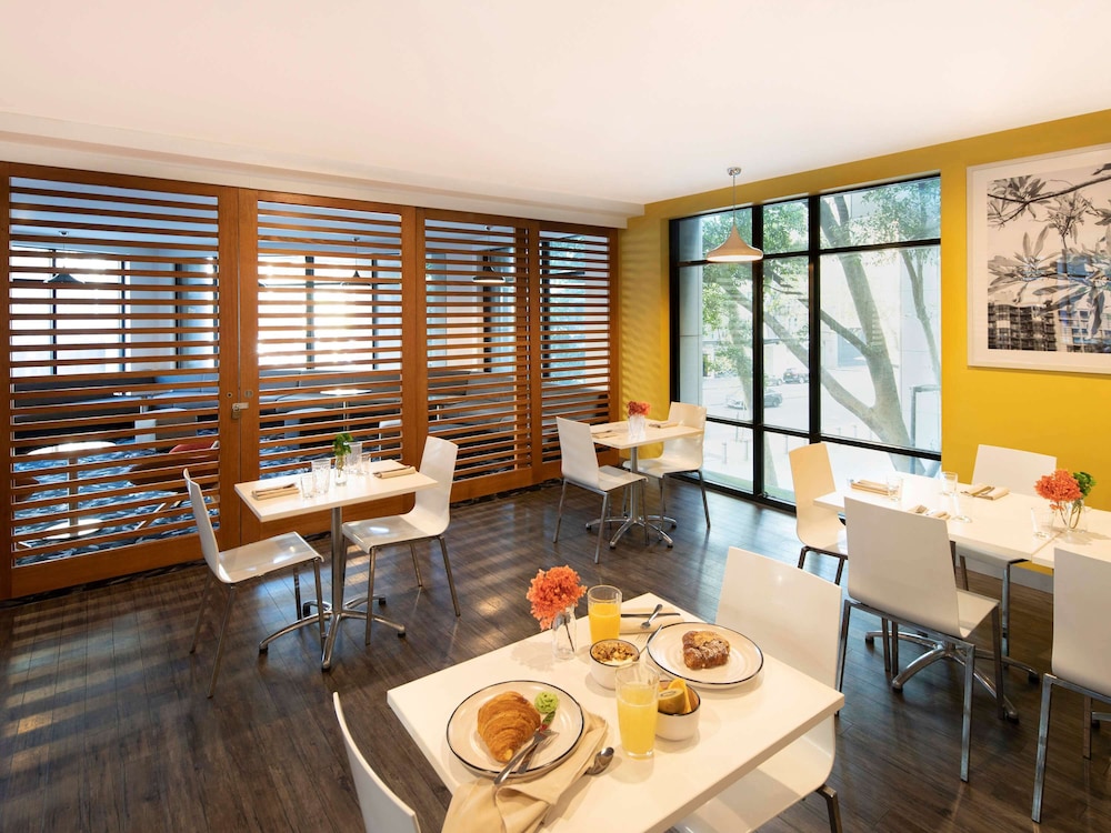 ibis Styles Sydney Central 65/80
