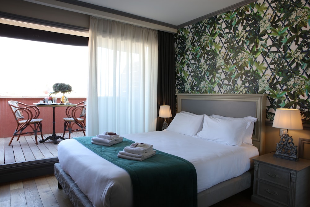 Hôtel Villa-Lamartine 23/69