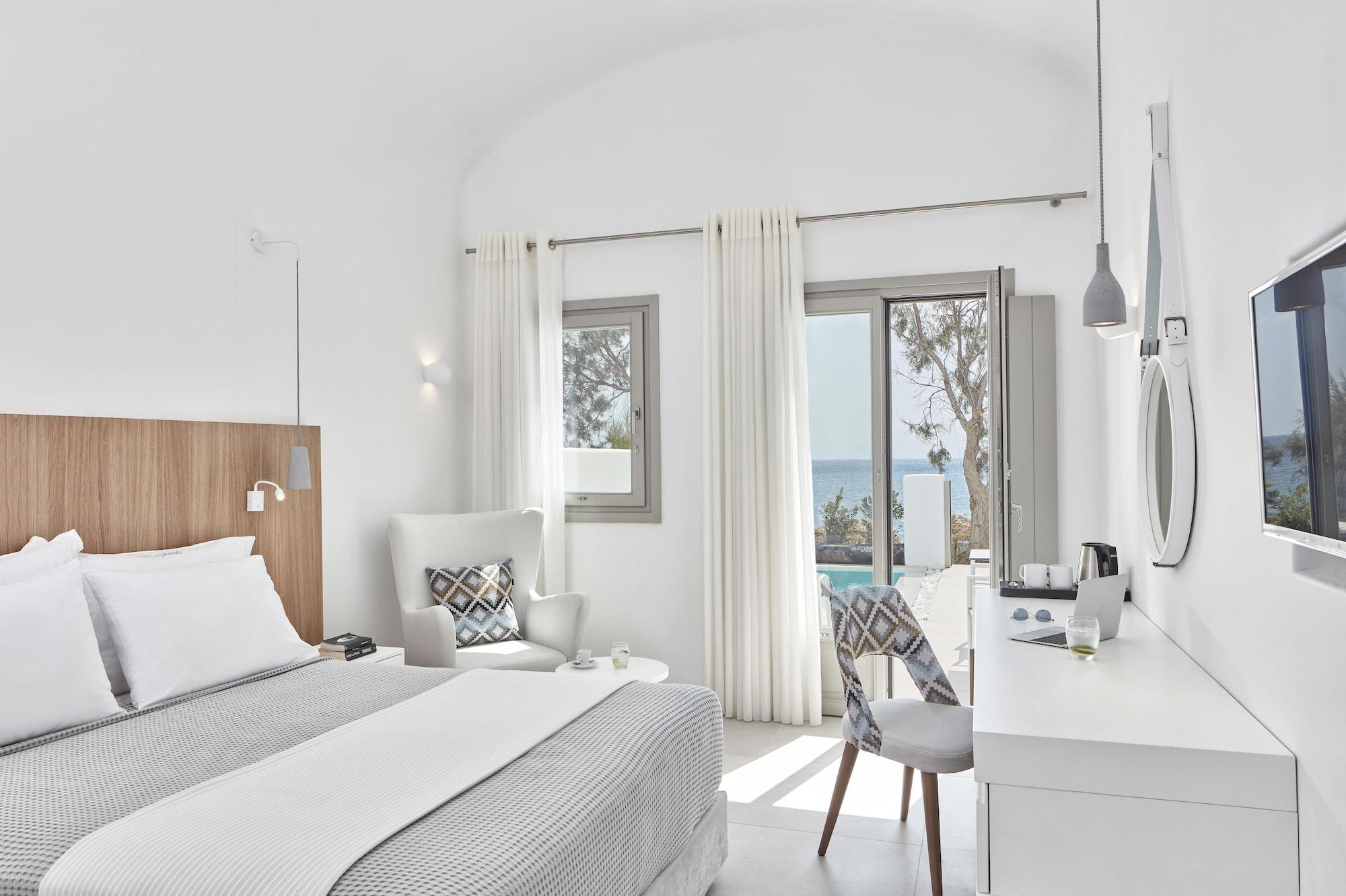 Deluxe, Beach Front, Private Pool