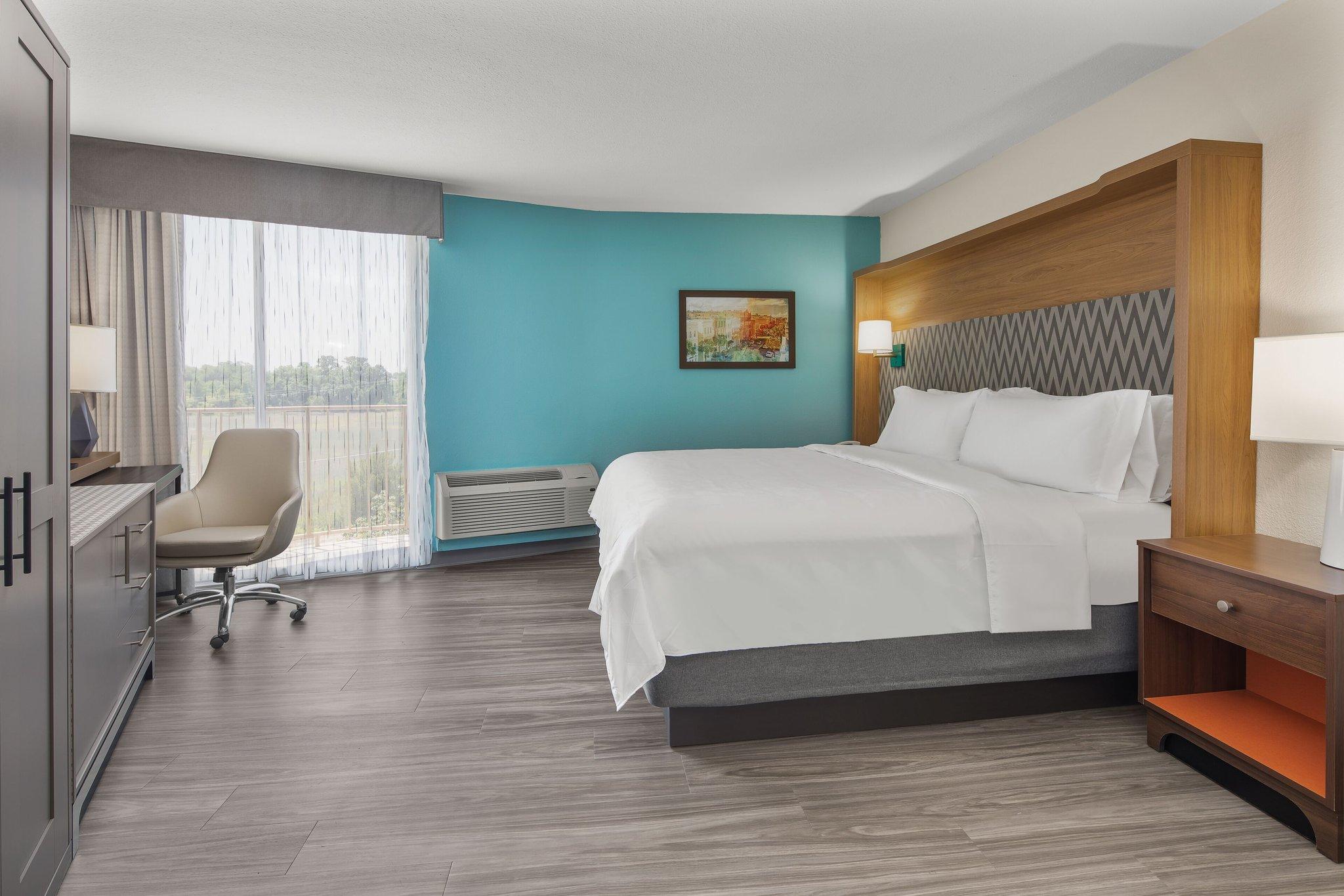 Room, King Bed