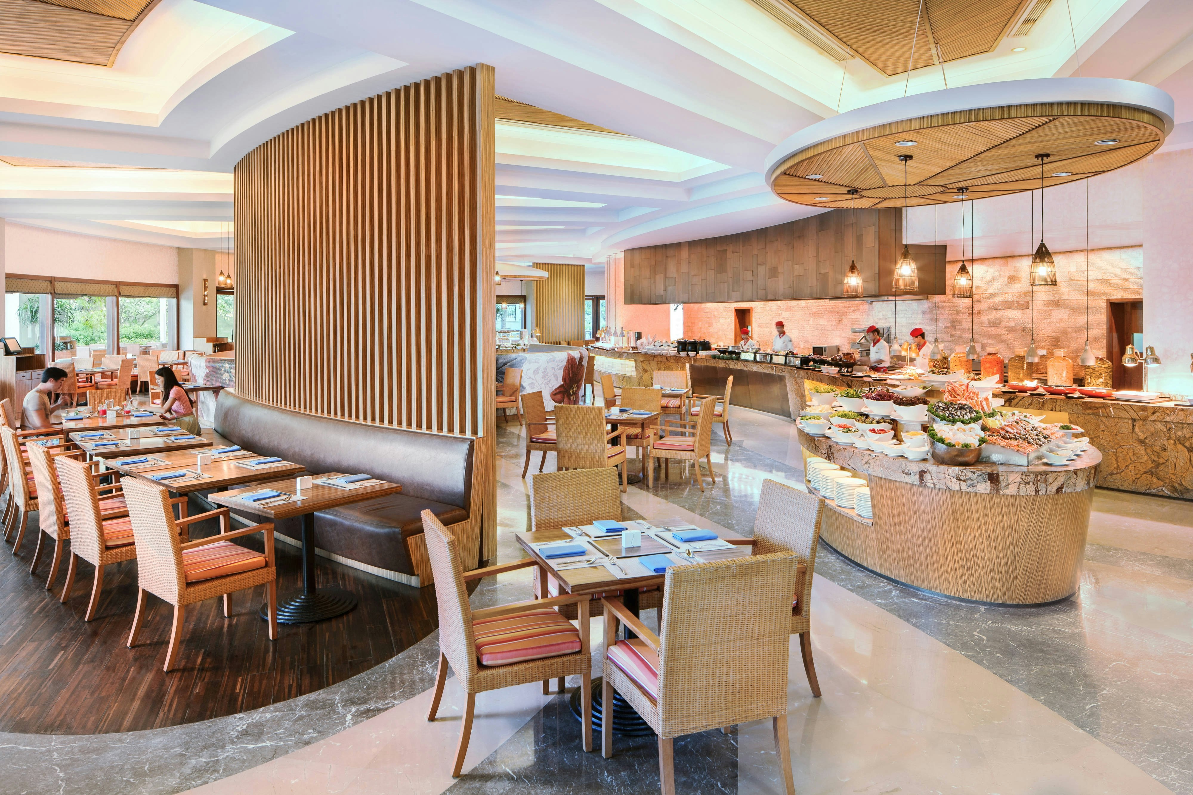 Marriott Yalong Bay 15/27