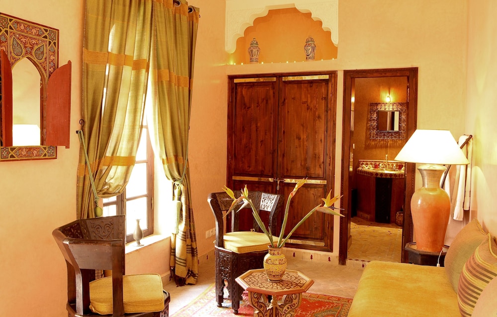 RIAD DJEMANNA 23/35