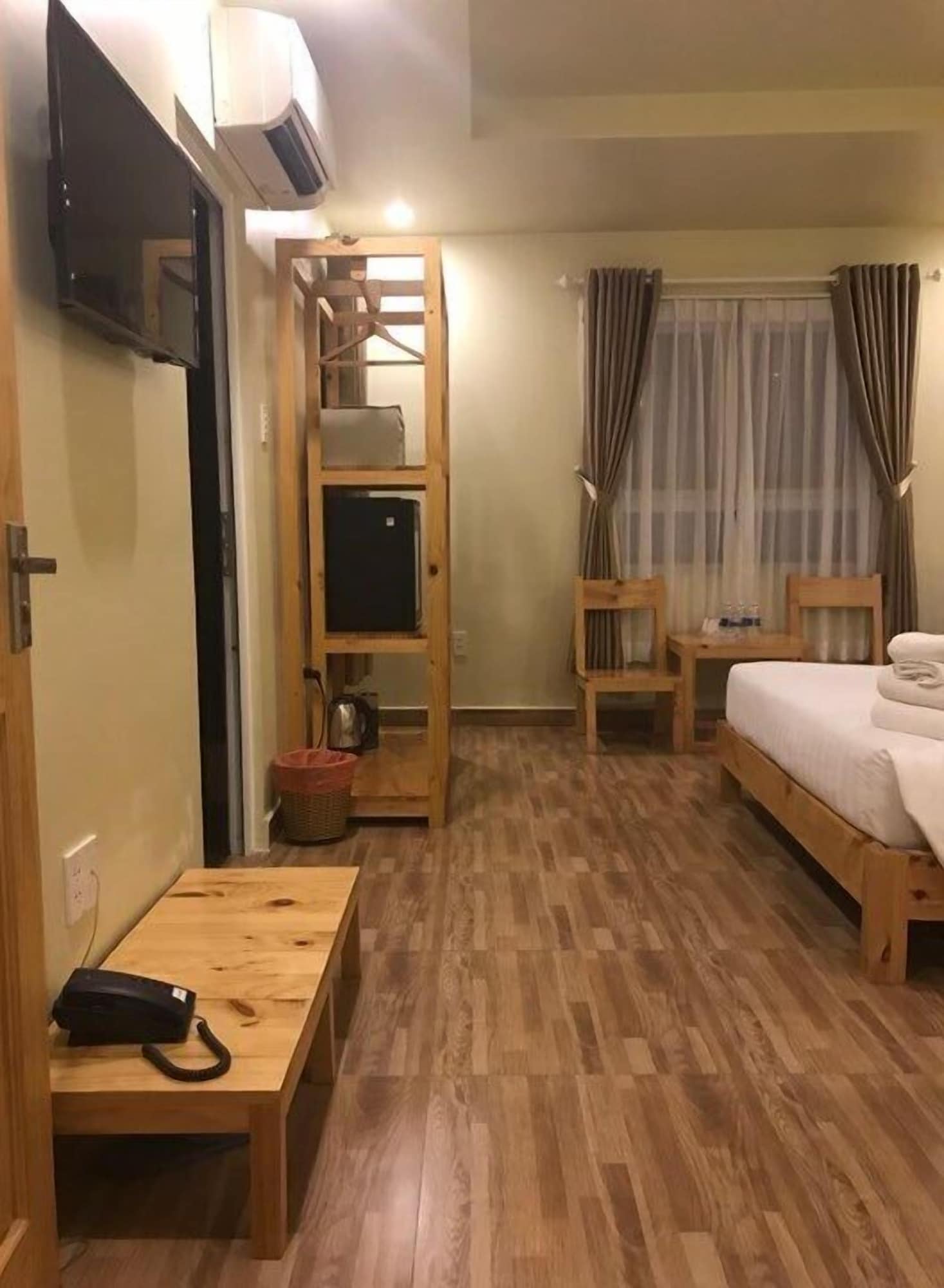 ROOM, TRIPLE, SEA VIEW