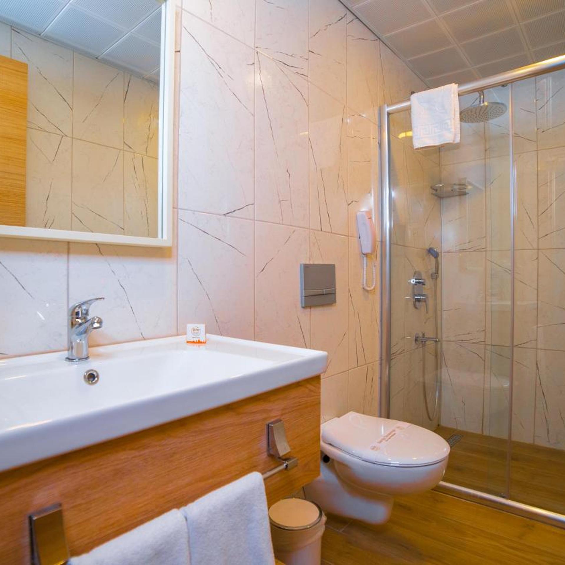 جناح بسرير كينج بجاكوزي، Old Town Point Hotel & Spa Antalya 6/10