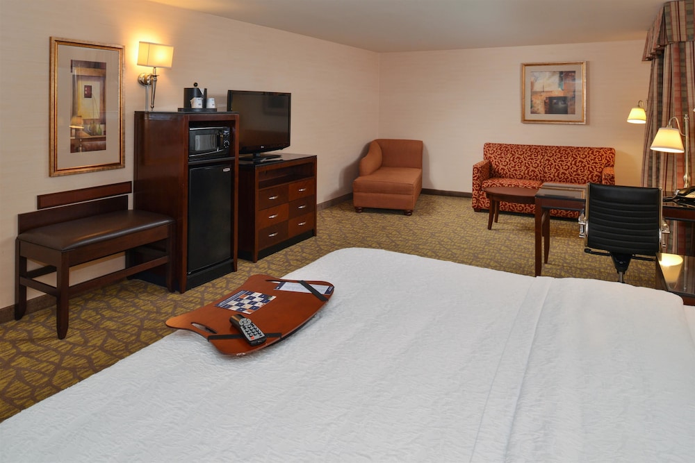 Hampton Inn & Suites Tacoma 14/46