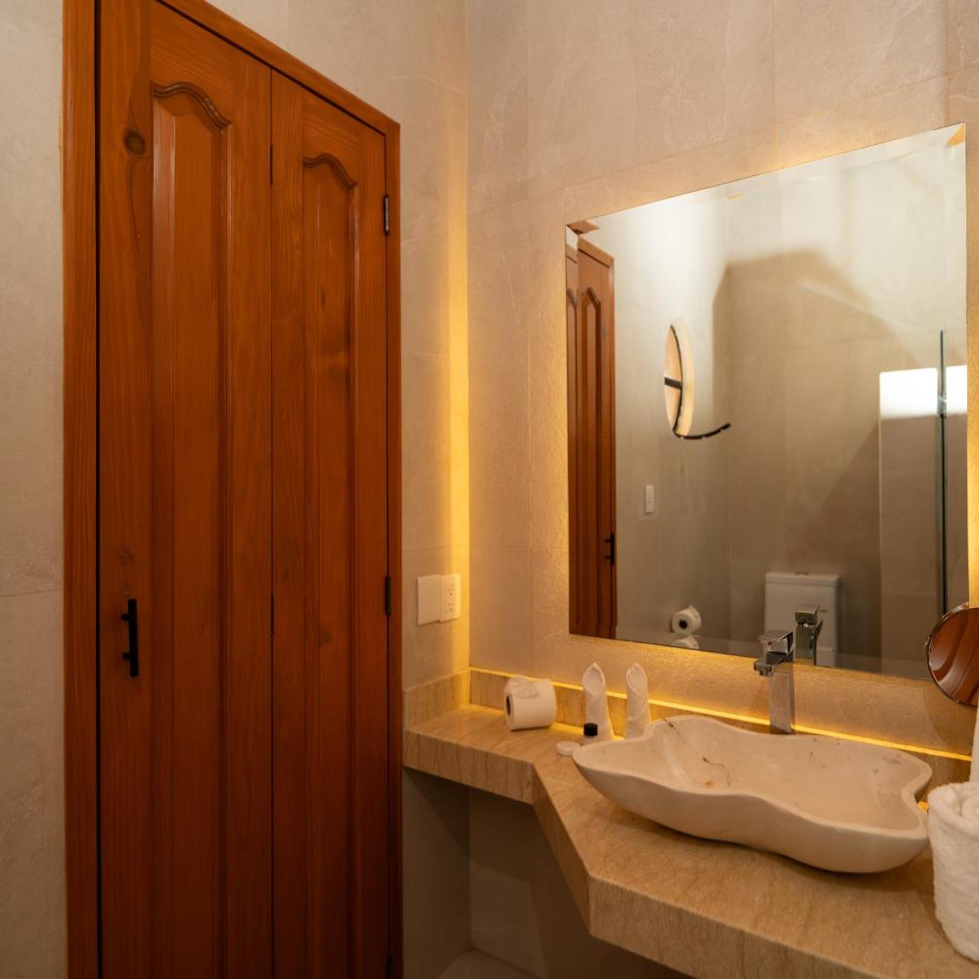 Casalinda Hotel Boutique 43/51