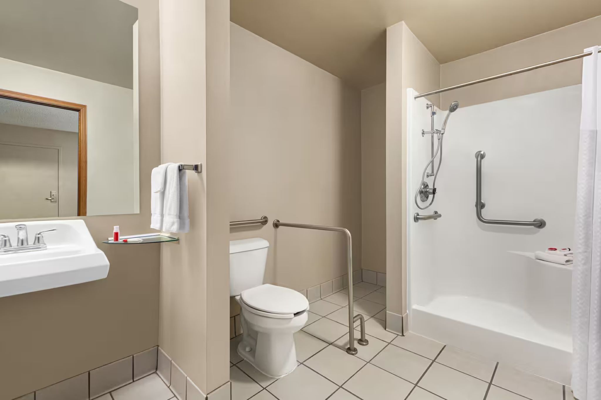 Travelodge Wellington 35/39