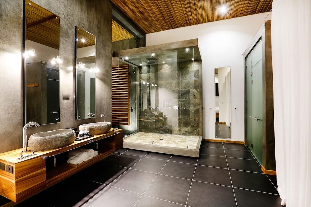 Kura Design Villas 74/75