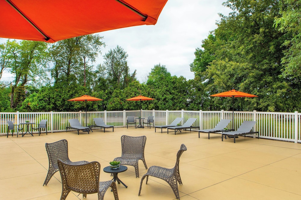 FOUR POINTS BY SHERATON KALAMAZOO 21/43