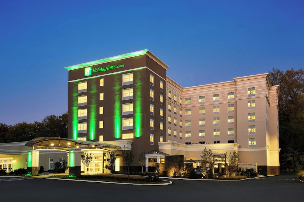 Holiday Inn And Suites Philadelphia W Drexel Hill 2/50