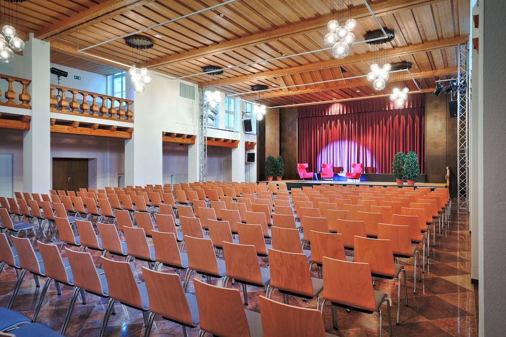Klosterhotel Ludwig der Bayer 55/67