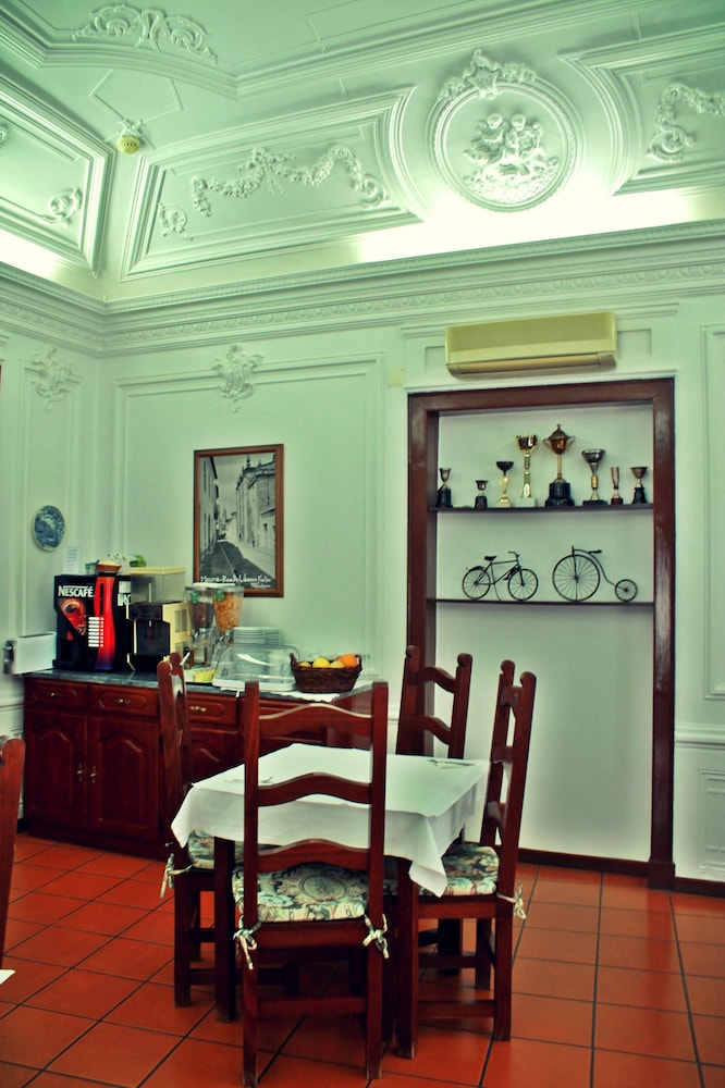 Hotel Santa Comba 34/39