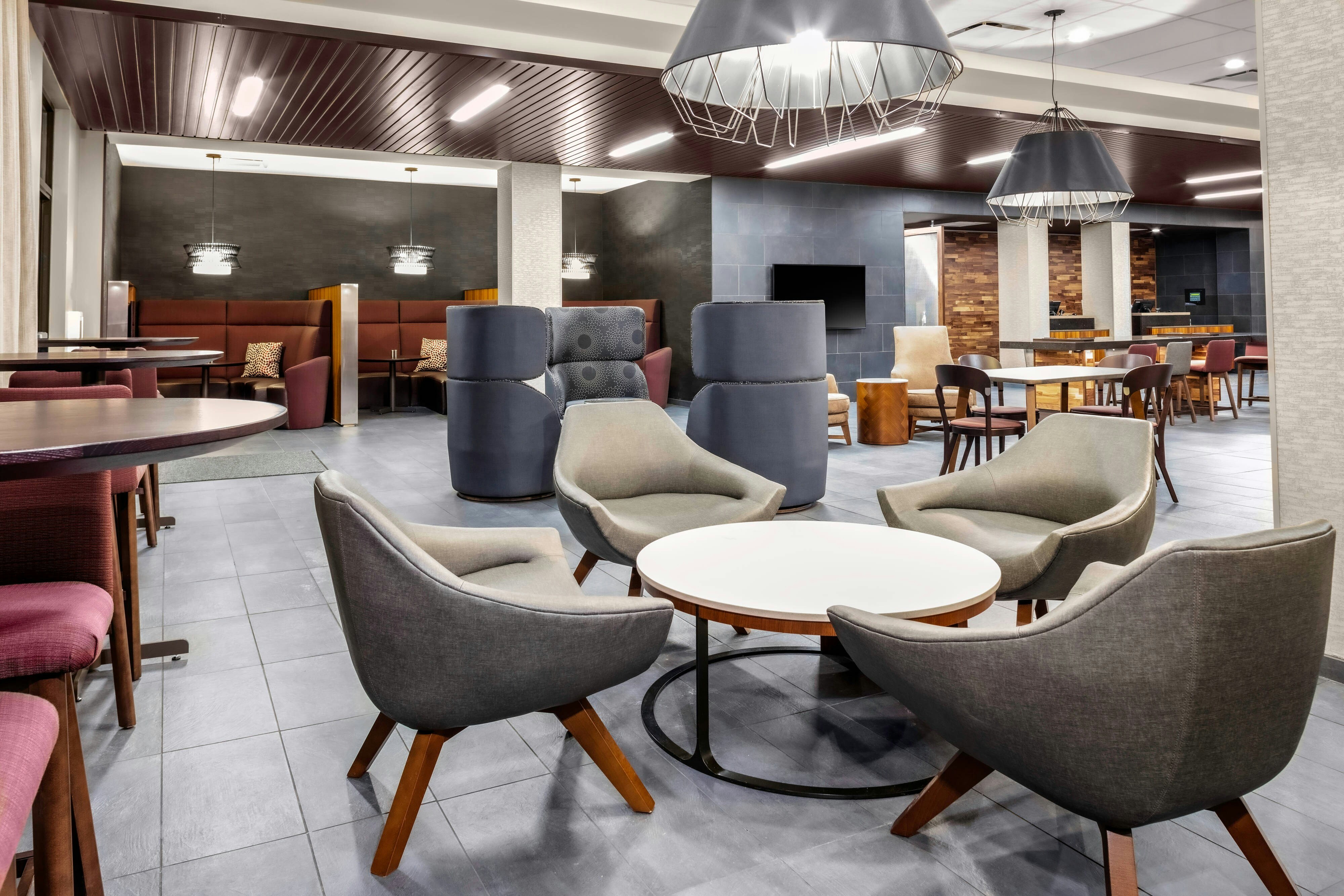 Courtyard by Marriott East Lansing Okemos 35/41