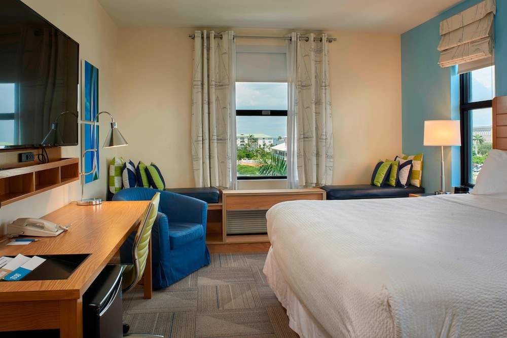Four Points By Sheraton Punta Gorda Harborside 21/60