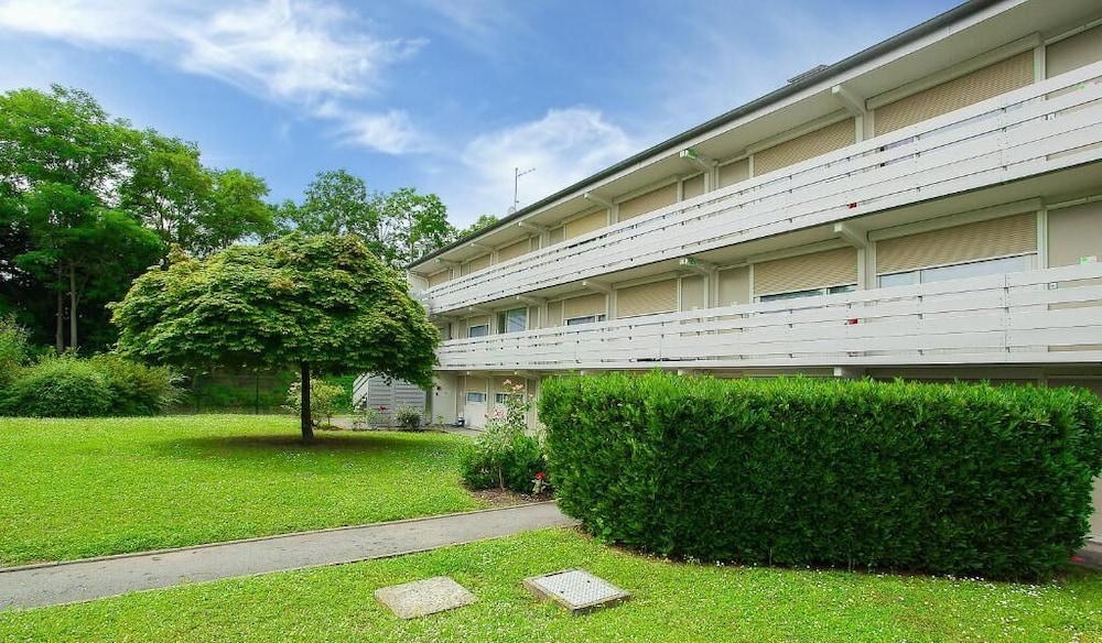 Campanile Evry Est Saint Germain Les Corbeil 51/52