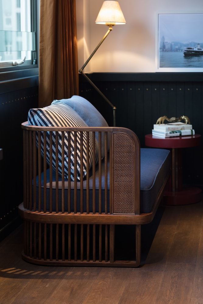 The Fleming Hong Kong 37/48