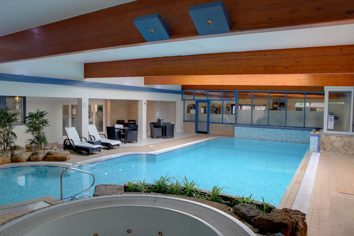 Parkmore Hotel And Leisure Club, Sure Hotel Collection by BW 26/35