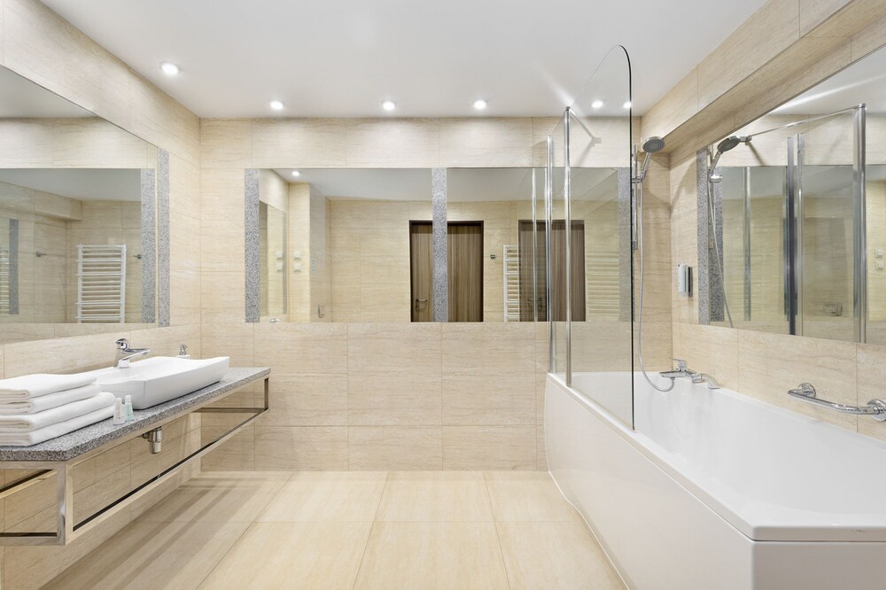 HOTEL MODERNO 29/63