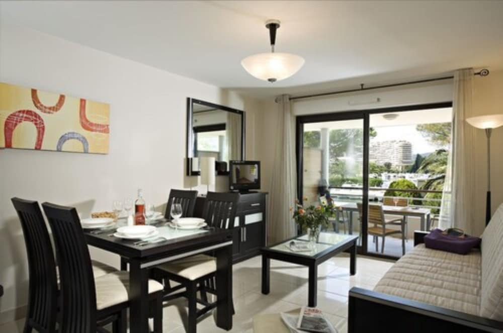 Residence Carre Marine 25/44