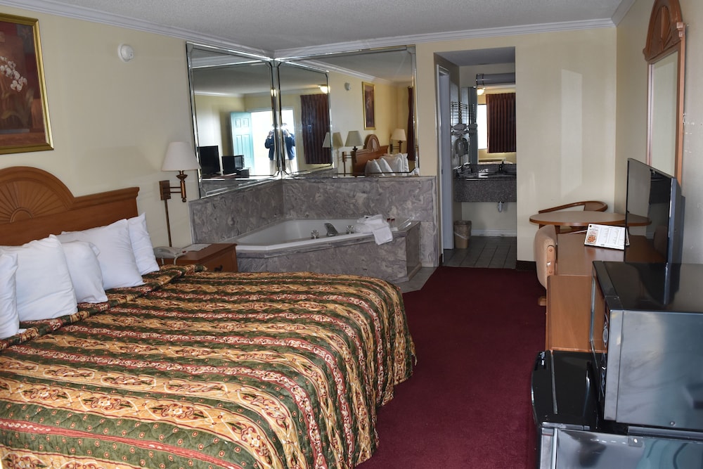Star Inn Biloxi 19/37