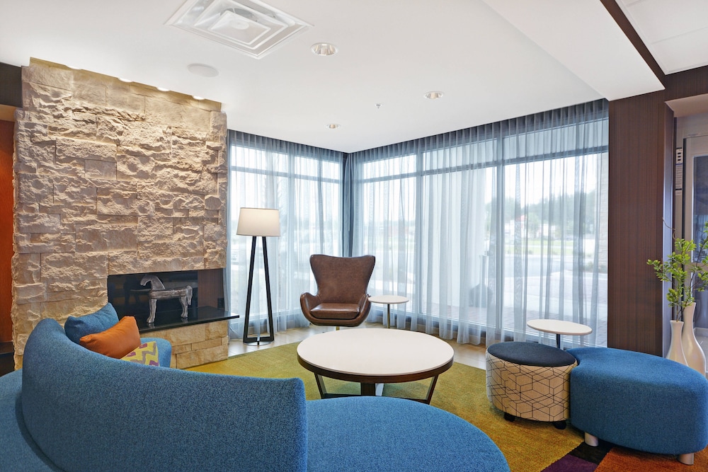 Fairfield Inn & Suites By Marriott Savannah Sw/Richmond Hill 38/53