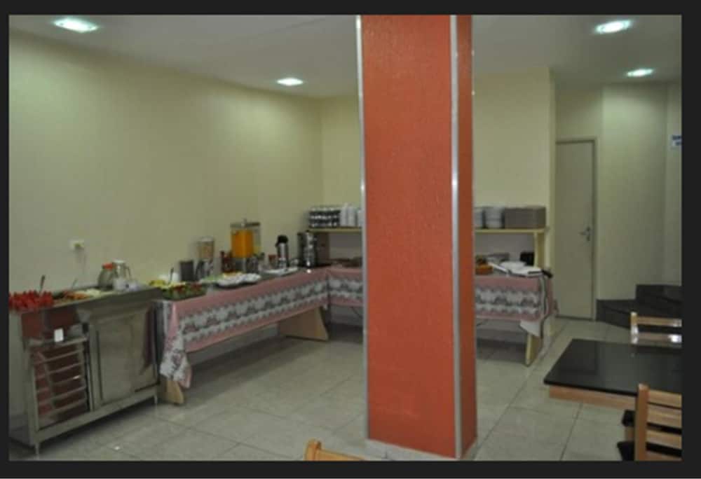 Diplomata Hotel 16/27