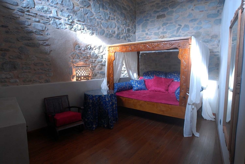 Castello Di Pontebosio Luxury Resort 20/50