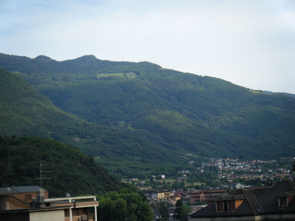 Residence Vezzoli 34/38