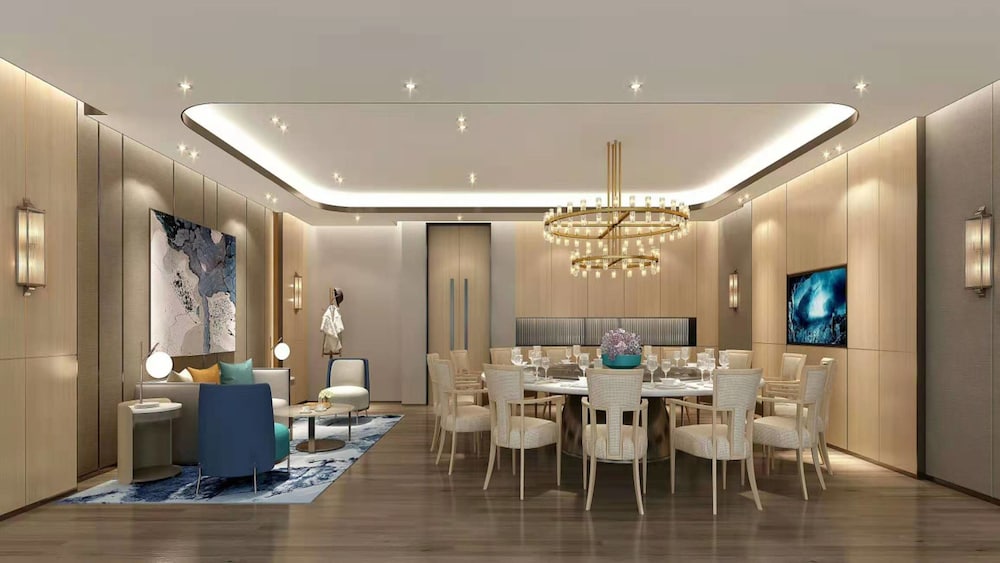 Holiday Inn Express Linyi West 57/82