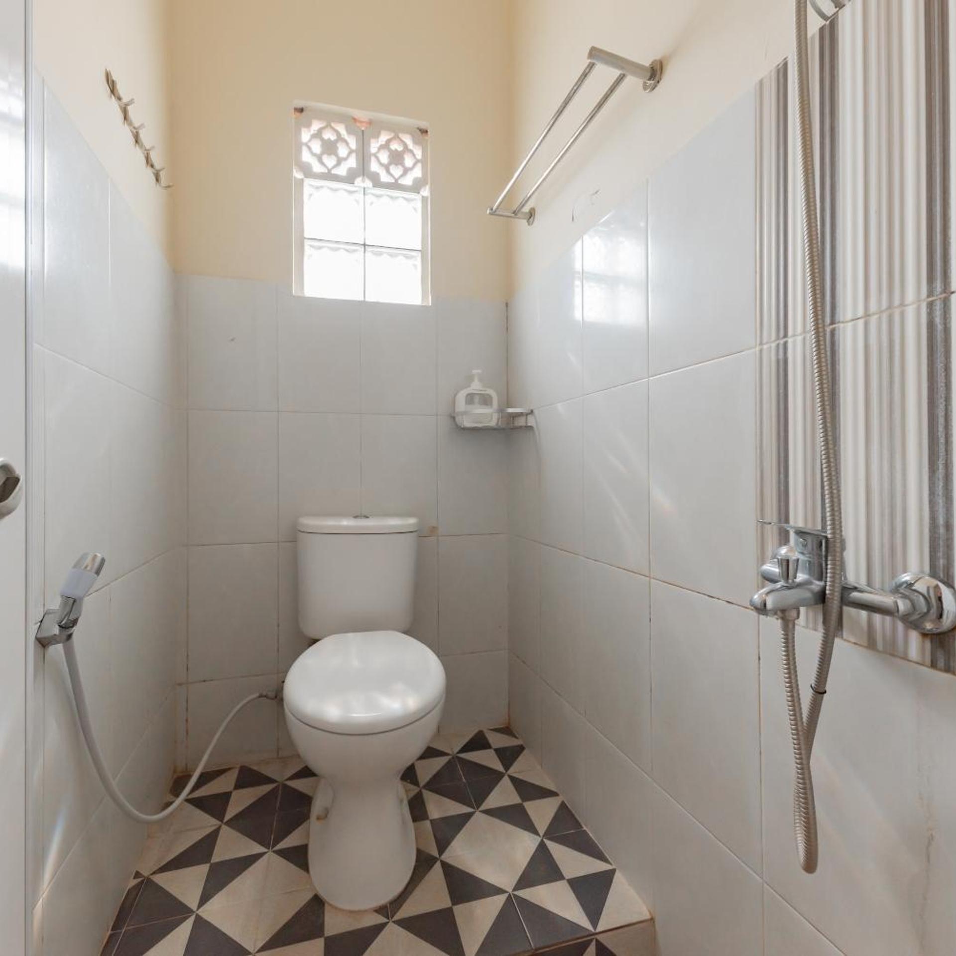 OYO 1370 Sudirman Guesthouse Syariah 49/56