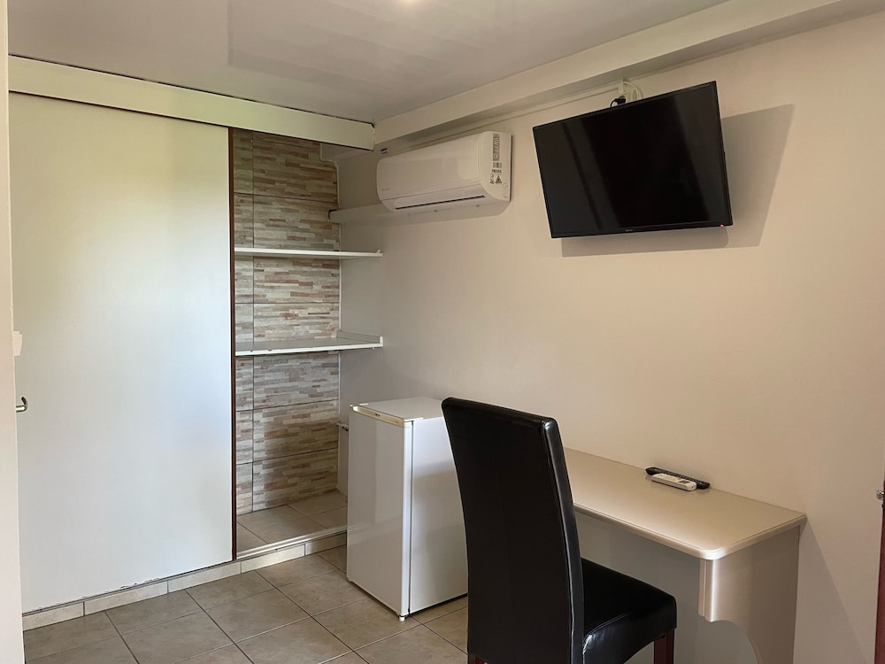 Airport Hotel 20/42