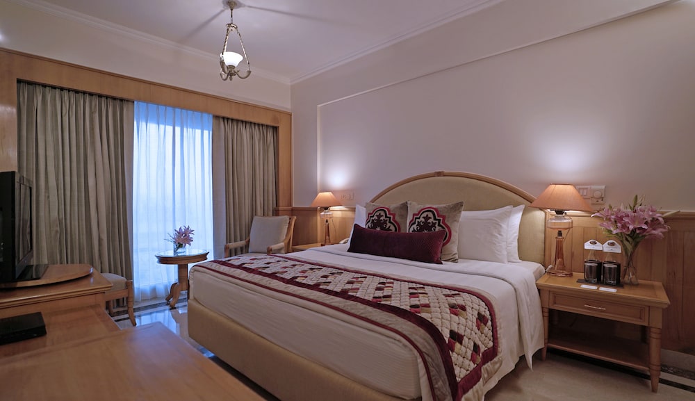 Jaypee Siddharth Hotel 10/47