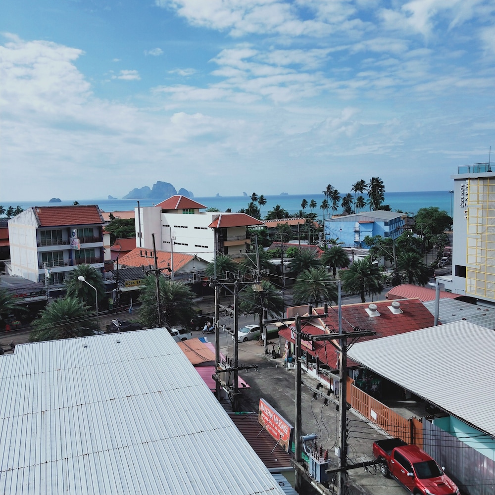 Alisa Hotel Aonang 37/50