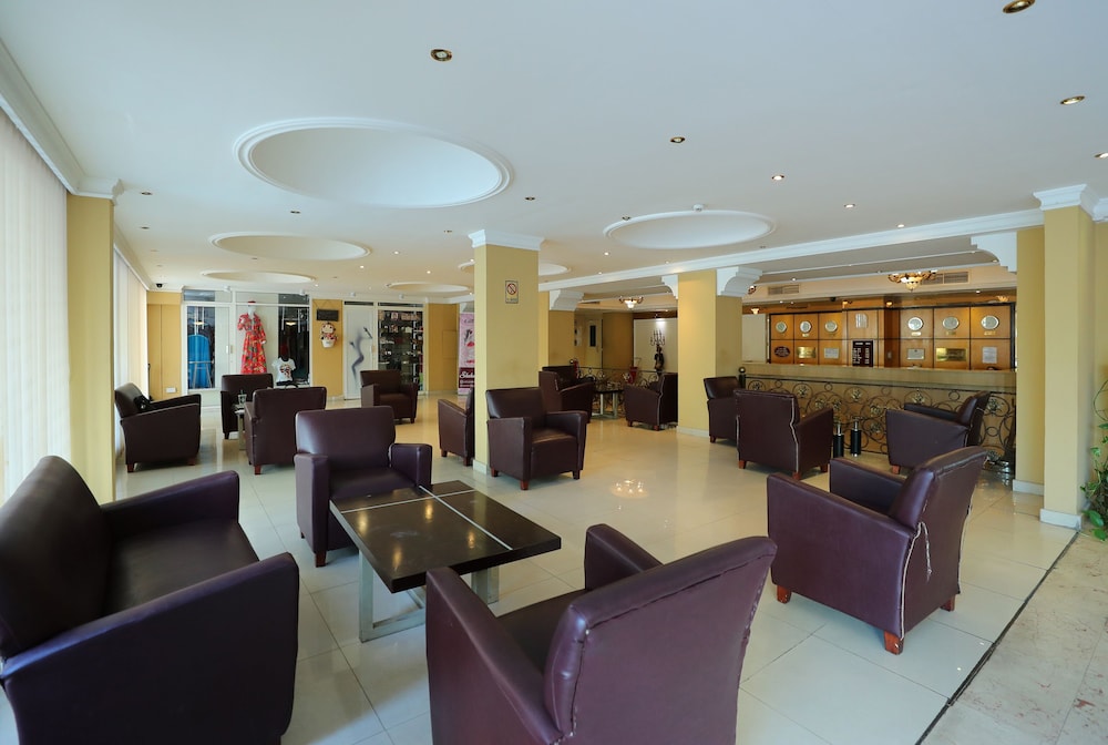 OYO 112 Semiramis Hotel 42/45