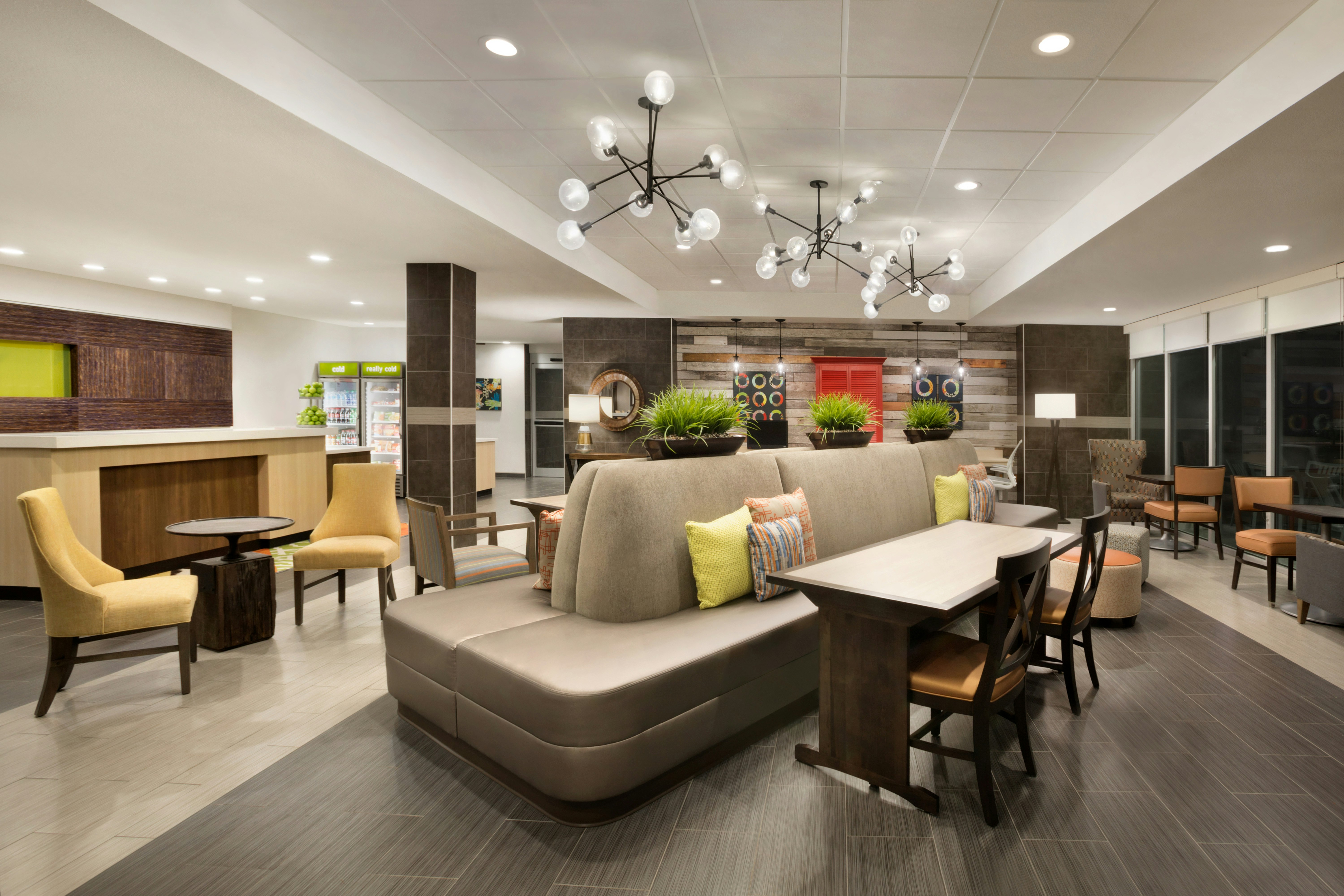 Home2 Suites By Hilton Houston Webster 40/52